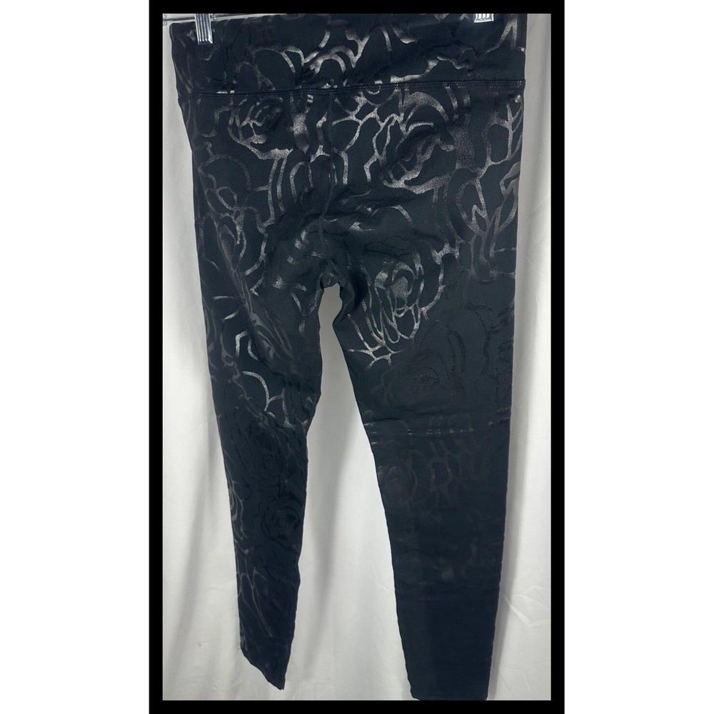 Fabletics Salar SuperHold Leggings Womens Medium Black  Floral Activewear